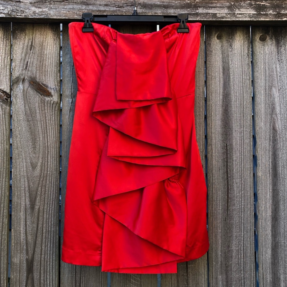 Rubber Ducky Productions Vintage Y2K Red Satin Ruffle Strapless Dress Size M